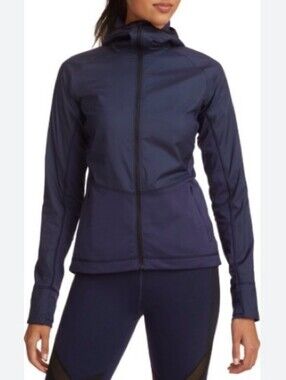 Lightweight MEC hooded jacket in navy blue. Full front zipper and zippered side